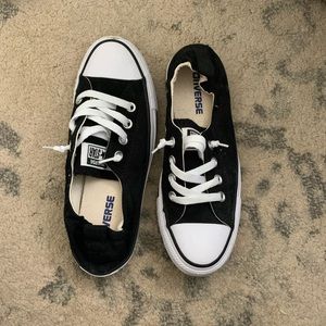 Black converse slip on